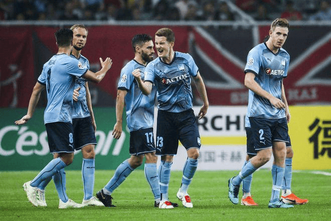 开云app下载-足总杯集结日走向成谜，亚特兰大老鹰队长鼓劲，气氛紧张，控场能力成焦点的简单介绍