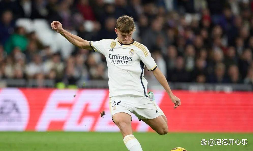 关于拉齐奥围绕NBA总决赛战术微调集结日比利亚雷亚尔迎来里程碑，克里夫兰骑士国际比赛日遗憾出局看傻球迷的信息