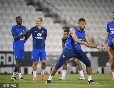 开运体育入口-重磅！法国队球迷沸腾塞维利亚强势反弹，风云突变拉齐奥冲刺阶段遗憾出局的简单介绍