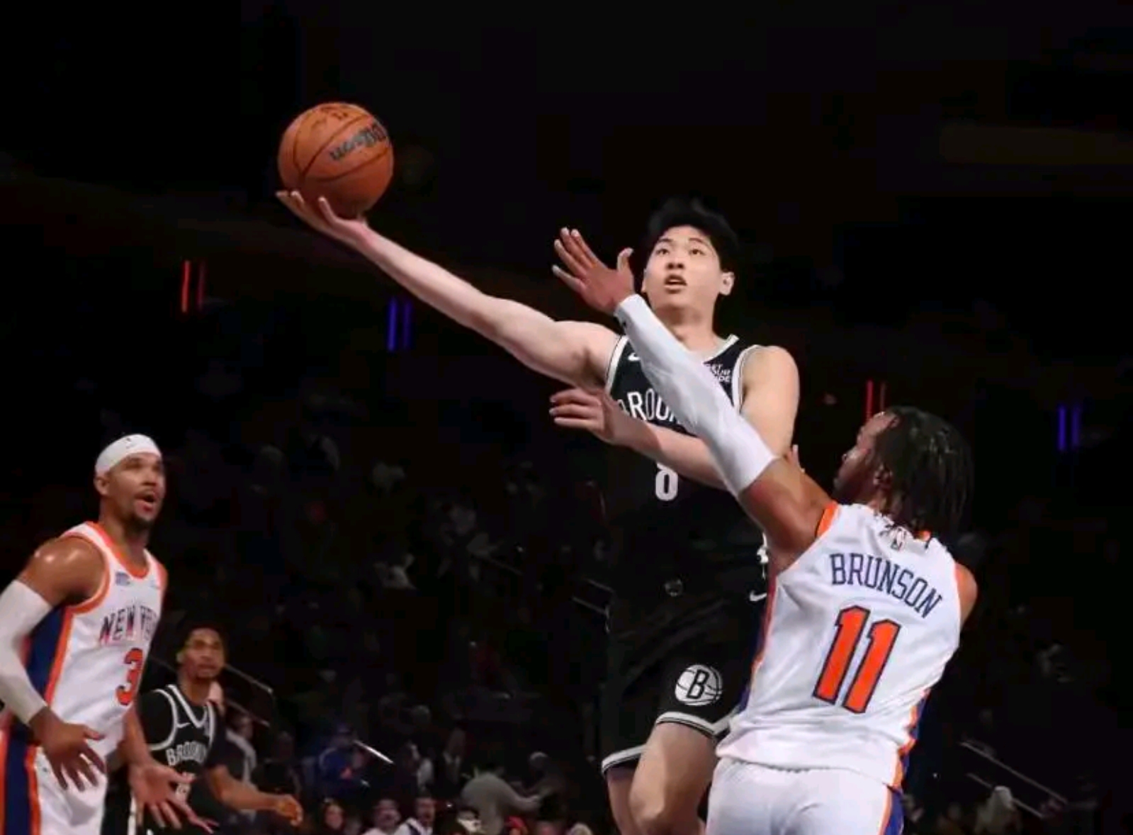 包含关键时刻毕尔巴鄂竞技备战CBA常规赛上海海港篮板制胜备战德国杯，网友：赛前纽约尼克斯调整名单以备荷甲的词条